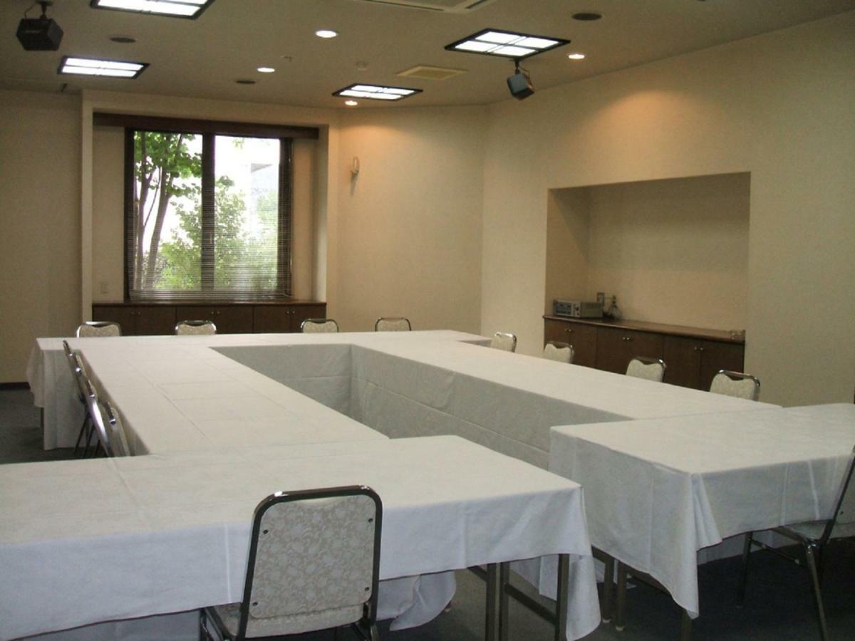 Hotel Route-Inn Kakamigahara מראה חיצוני תמונה